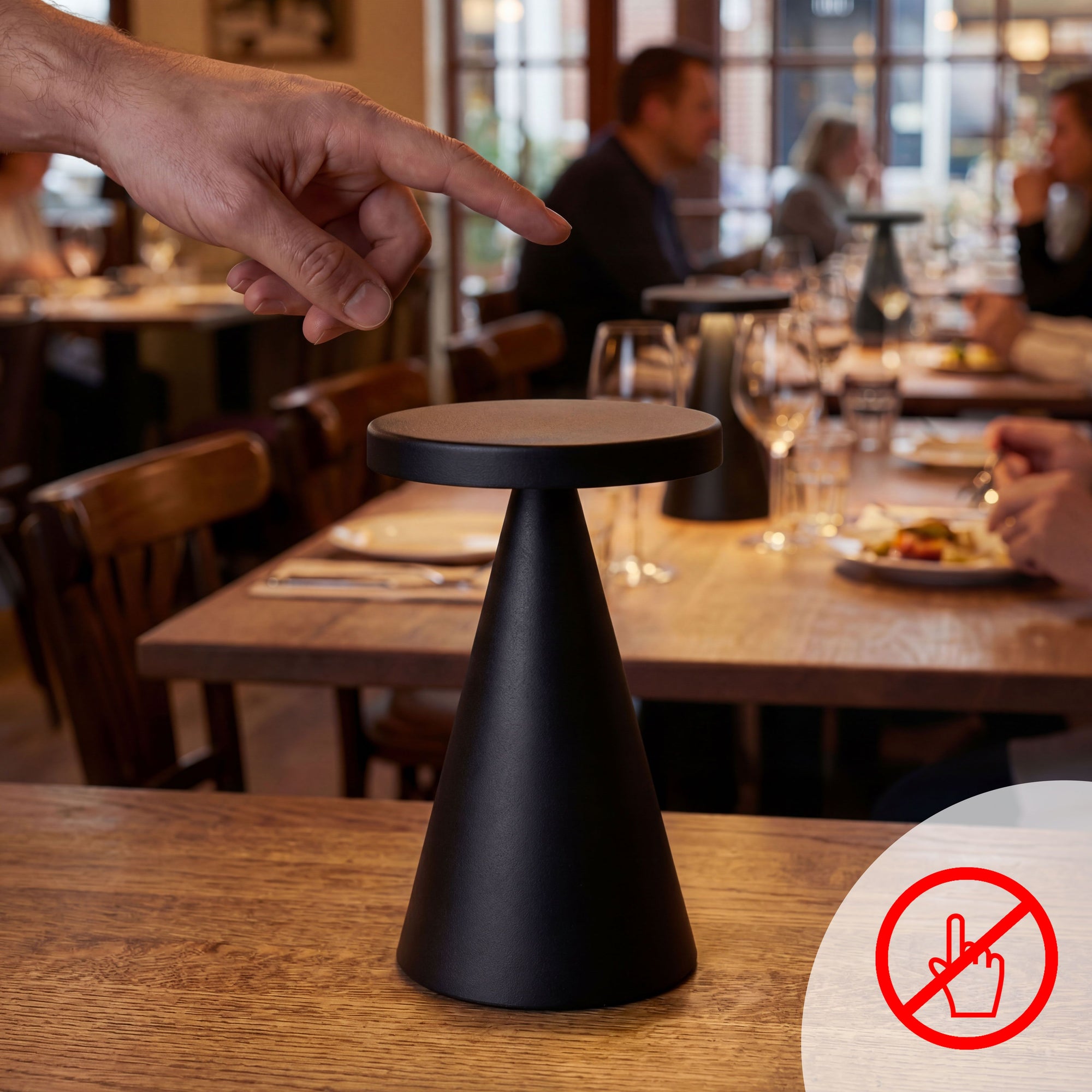 CONE Tischlampe 130 x 130 x 180 mm Schwarz 4 Stück